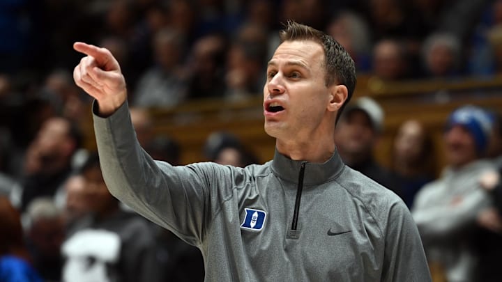 Duke basketball head coach Jon Scheyer