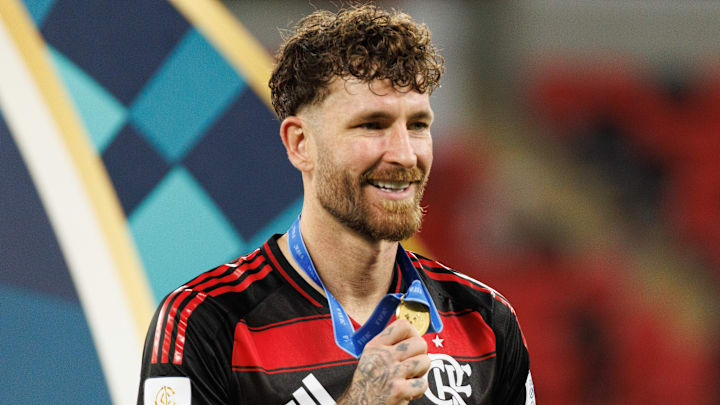 Léo Pereira vive grande fase no Flamengo e foi convocado pela primeira vez para a Seleção Brasileira