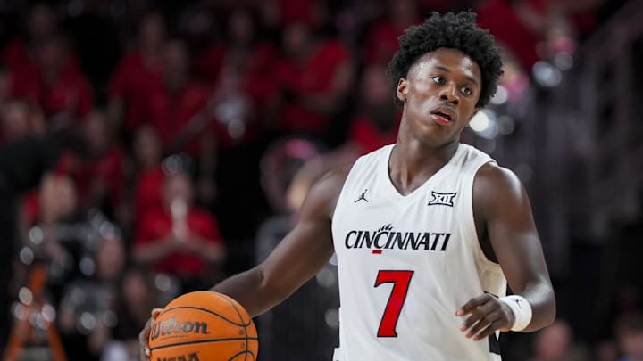 Nov 3, 2025; Cincinnati, Ohio, USA; Cincinnati Bearcats guard Keyshuan Tillery (7) dribbles the ball against the Western Carolina Catamounts in the second half at Fifth Third Arena. Mandatory Credit: Aaron Doster-Imagn Images Nov 3, 2025; Cincinnati, Ohio, USA; Cincinnati Bearcats guard Keyshuan Tillery (7) dribbles the ball against the Western Carolina Catamounts in the second half at Fifth Third Arena. Mandatory Credit: Aaron Doster-Imagn Images