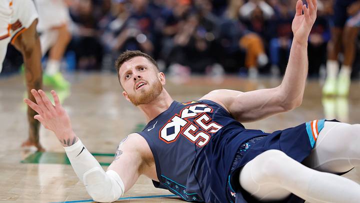 Apr 22, 2026; Oklahoma City, Oklahoma, USA; Oklahoma City Thunder center Isaiah Hartenstein (55) reacts after falling to the floor during a play against the Phoenix Suns in the second half during game two of the first round of the 2026 NBA Playoffs at Paycom Center. Mandatory Credit: Alonzo Adams-Imagn Images Apr 22, 2026; Oklahoma City, Oklahoma, USA; Oklahoma City Thunder center Isaiah Hartenstein (55) reacts after falling to the floor during a play against the Phoenix Suns in the second half during game two of the first round of the 2026 NBA Playoffs at Paycom Center. Mandatory Credit: Alonzo Adams-Imagn Images