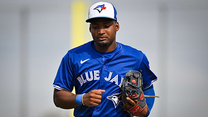 Orelvis Martínez estuvo como invitado en el campo de entrenamientos de Toronto 