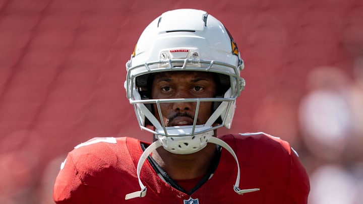 September 21, 2025; Santa Clara, California, USA; Arizona Cardinals wide receiver Zay Jones (17) warms up before the game against the San Francisco 49ers at Levi's Stadium. Mandatory Credit: Kyle Terada-Imagn Images September 21, 2025; Santa Clara, California, USA; Arizona Cardinals wide receiver Zay Jones (17) warms up before the game against the San Francisco 49ers at Levi's Stadium. Mandatory Credit: Kyle Terada-Imagn Images