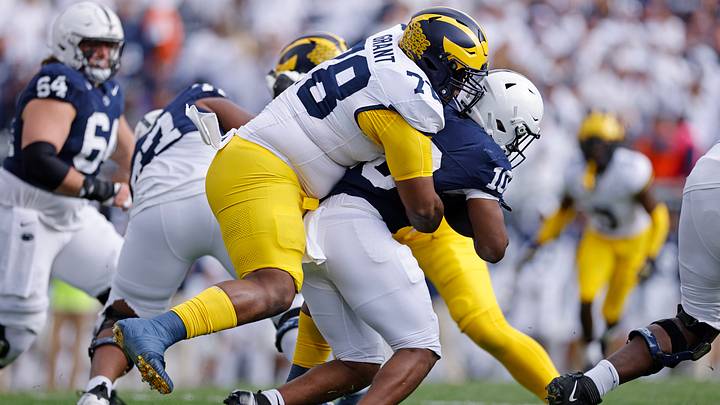 COLLEGE FOOTBALL: NOV 11 Michigan at Penn State COLLEGE FOOTBALL: NOV 11 Michigan at Penn State