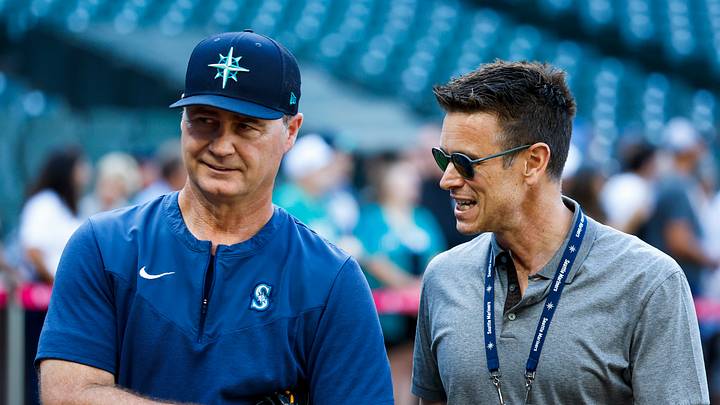 Aug 9, 2022; Seattle, Washington, USA; Seattle Mariners manager Scott Servais, left, and general manager Jerry Dipoto talk during batting practice against the New York Yankees at T-Mobile Park. Mandatory Credit: Joe Nicholson-USA TODAY Sports Aug 9, 2022; Seattle, Washington, USA; Seattle Mariners manager Scott Servais, left, and general manager Jerry Dipoto talk during batting practice against the New York Yankees at T-Mobile Park. Mandatory Credit: Joe Nicholson-USA TODAY Sports
