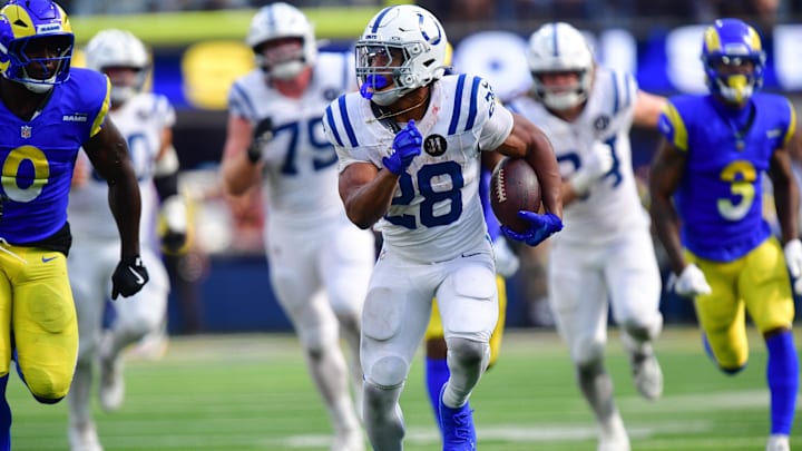 Sep 28, 2025; Inglewood, California, USA; Indianapolis Colts running back Jonathan Taylor (28) runs the ball against the Los Angeles Rams during the second half at SoFi Stadium. Mandatory Credit: Gary A. Vasquez-Imagn Images Sep 28, 2025; Inglewood, California, USA; Indianapolis Colts running back Jonathan Taylor (28) runs the ball against the Los Angeles Rams during the second half at SoFi Stadium. Mandatory Credit: Gary A. Vasquez-Imagn Images