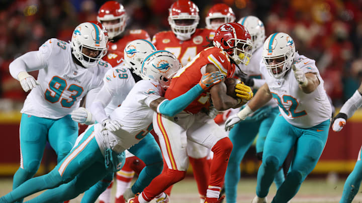 AFC Wild Card Playoffs - Miami Dolphins v Kansas City Chiefs