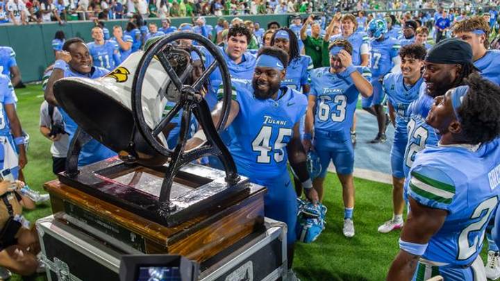 Tulane Claims the Bell from Southern Miss Tulane Claims the Bell from Southern Miss