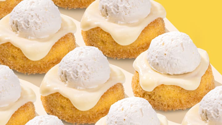 Crumbl Cookies Butter Cake LTO - credit: Crumbl