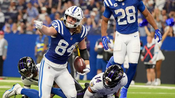 Indianapolis Colts tight end Tyler Warren (84) celebrates after scoring a touchdown Sunday, Sept. 13, 2026, during a game against the Baltimore Ravens at Lucas Oil Stadium in Indianapolis.