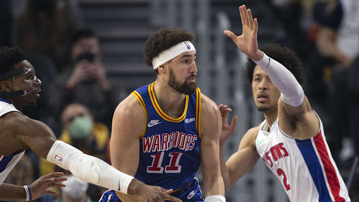 Jan 18, 2022; San Francisco, California, USA; Detroit Pistons guards Hamidou Diallo (left) and Cade Cunningham (2) harass Golden State Warriors guard Klay Thompson (11) during the first quarter at Chase Center. Mandatory Credit: D. Ross Cameron-USA TODAY Sports Jan 18, 2022; San Francisco, California, USA; Detroit Pistons guards Hamidou Diallo (left) and Cade Cunningham (2) harass Golden State Warriors guard Klay Thompson (11) during the first quarter at Chase Center. Mandatory Credit: D. Ross Cameron-USA TODAY Sports