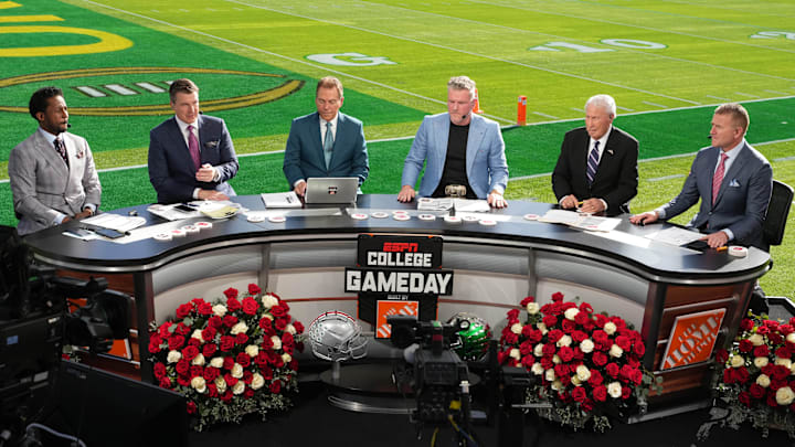 Jan 1, 2025; Pasadena, California, USA; From left: Desmond Howard, Rece Davis, Nick Saban, Pat McAfee, Lee Corso and Kirk Herbstreit on the ESPN Gameday set at Rose Bowl Stadium. Mandatory Credit: Kirby Lee-Imagn Images Jan 1, 2025; Pasadena, California, USA; From left: Desmond Howard, Rece Davis, Nick Saban, Pat McAfee, Lee Corso and Kirk Herbstreit on the ESPN Gameday set at Rose Bowl Stadium. Mandatory Credit: Kirby Lee-Imagn Images