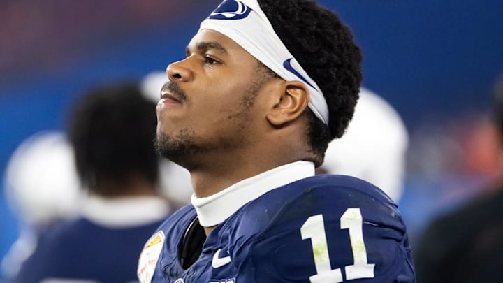 Dec 31, 2024; Glendale, AZ, USA; Penn State Nittany Lions defensive end Abdul Carter (11) reacts after suffering an injury against the Boise State Broncos in the Fiesta Bowl at State Farm Stadium. Mandatory Credit: Mark J. Rebilas-Imagn Images Dec 31, 2024; Glendale, AZ, USA; Penn State Nittany Lions defensive end Abdul Carter (11) reacts after suffering an injury against the Boise State Broncos in the Fiesta Bowl at State Farm Stadium. Mandatory Credit: Mark J. Rebilas-Imagn Images