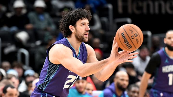Charlotte Hornets, Vasilije Micic