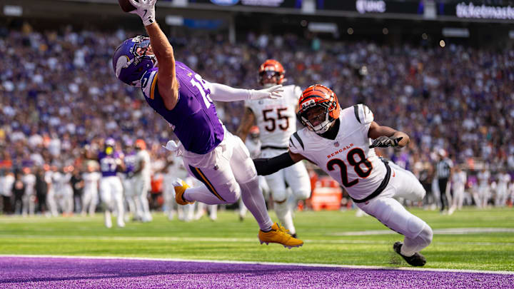 Sep 21, 2025; Minneapolis, Minnesota, USA; Minnesota Vikings wide receiver Adam Thielen (19) is unable to make the catch as Cincinnati Bengals cornerback Josh Newton (28) defends during the first half at U.S. Bank Stadium. Mandatory Credit: Brad Rempel-Imagn Images Sep 21, 2025; Minneapolis, Minnesota, USA; Minnesota Vikings wide receiver Adam Thielen (19) is unable to make the catch as Cincinnati Bengals cornerback Josh Newton (28) defends during the first half at U.S. Bank Stadium. Mandatory Credit: Brad Rempel-Imagn Images