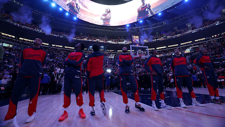 Phoenix Suns v Los Angeles Clippers