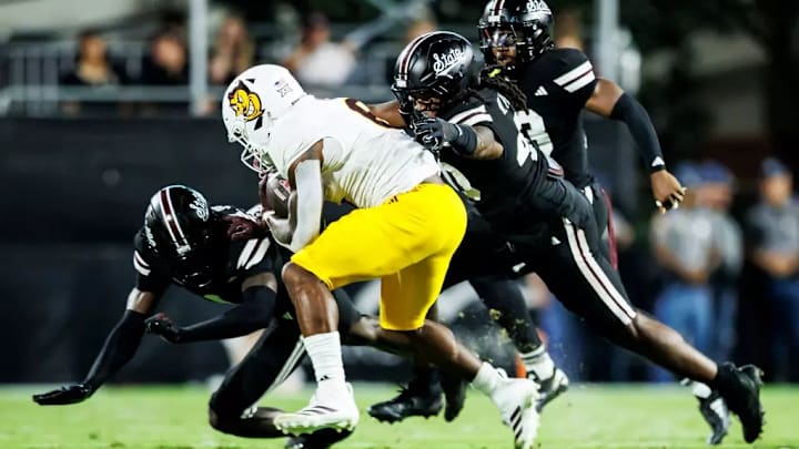 Mississippi State Safety Jahron Manning (#13), Mississippi State Linebacker Nic Mitchell (#40) and Mississippi State Cornerback Kelley Jones (#1) during the game between the Arizona State University Sun Devils and the Mississippi State Bulldogs at Davis Wade Stadium at Scott Field in Starkville, MS.