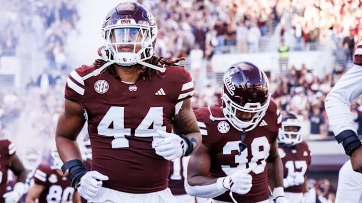 Mississippi State Linebacker Branden Jennings (#44) during the game between the Missouri Tigers and the Mississippi State Bulldogs at Davis Wade Stadium at Scott Field in Starkville, MS. Mississippi State Linebacker Branden Jennings (#44) during the game between the Missouri Tigers and the Mississippi State Bulldogs at Davis Wade Stadium at Scott Field in Starkville, MS.