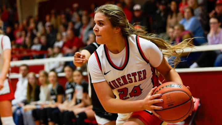 Munester's Ella Walterscheid looks to pass the ball in a game against Lindsay earlier this season. 