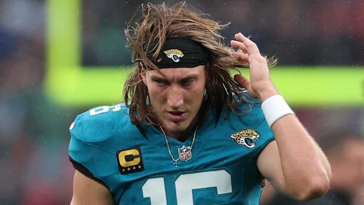 Oct 19, 2025; London, England; Jacksonville Jaguars quarterback Trevor Lawrence (16) warms up before the game between the Los Angeles Rams and the Jacksonville Jaguars at Wembley Stadium. Mandatory Credit: Andrew Boyers-Reuters via Imagn Images Oct 19, 2025; London, England; Jacksonville Jaguars quarterback Trevor Lawrence (16) warms up before the game between the Los Angeles Rams and the Jacksonville Jaguars at Wembley Stadium. Mandatory Credit: Andrew Boyers-Reuters via Imagn Images
