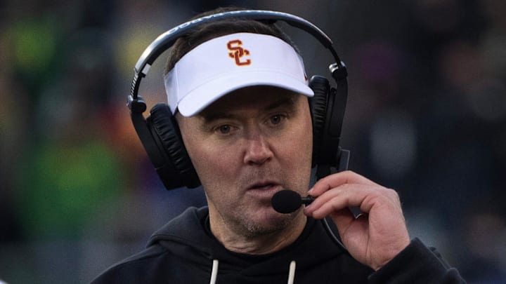 Southern California coach Lincoln Riley looks for answers against Oregon during the second half touchdown Nov. 22, 2025.