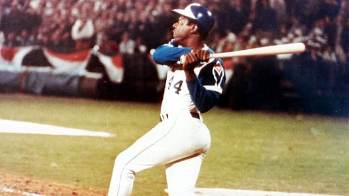 Hank Aaron pegó 755 jonrones en MLB
