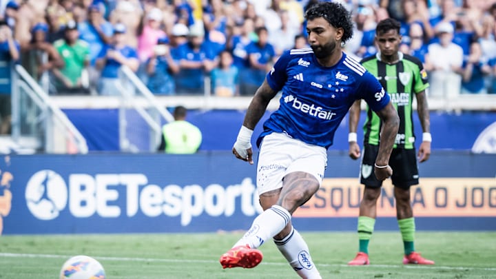 Gabigol tem cinco gols em 2025, todos no Campeonato Mineiro, dois a menos do que o artilheiro Hulk