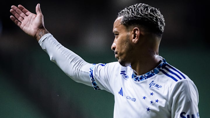 Matheus Pereira recebeu sondagens de diversos clubes do Brasil