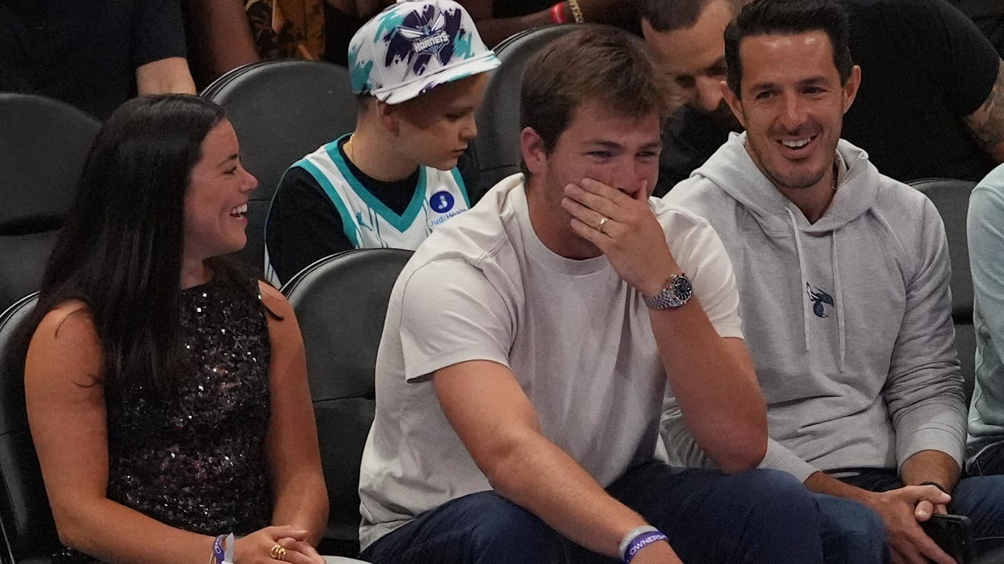 Patriots QB Drake Maye Looks Totally Different After Shaving His Head for Charity