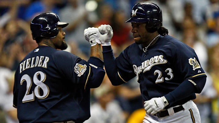 2010: Milwaukee Brewers' Rickie Weeks celebrates with Prince Fielder after hitting a homerun in the 7th inning at Miller Park. The patch on Fielder commemorates the Brewers 40th anniversary.
Brewers24 Spt Sieu 9 2010: Milwaukee Brewers' Rickie Weeks celebrates with Prince Fielder after hitting a homerun in the 7th inning at Miller Park. The patch on Fielder commemorates the Brewers 40th anniversary.
Brewers24 Spt Sieu 9