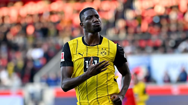 BVB-Stürmer Serhou Guirassy könnte den Champions-League-Auftakt verletzungsbedingt verpassen. BVB-Stürmer Serhou Guirassy könnte den Champions-League-Auftakt verletzungsbedingt verpassen.