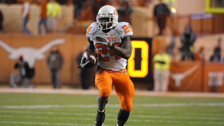 Nov 13, 2010; Austin, TX, USA; Oklahoma State Cowboys running back Kendall Hunter (24) runs the ball.