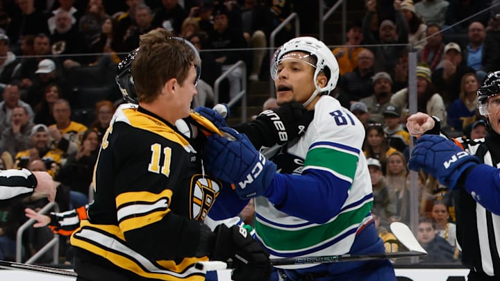 Vancouver Canucks v Boston Bruins