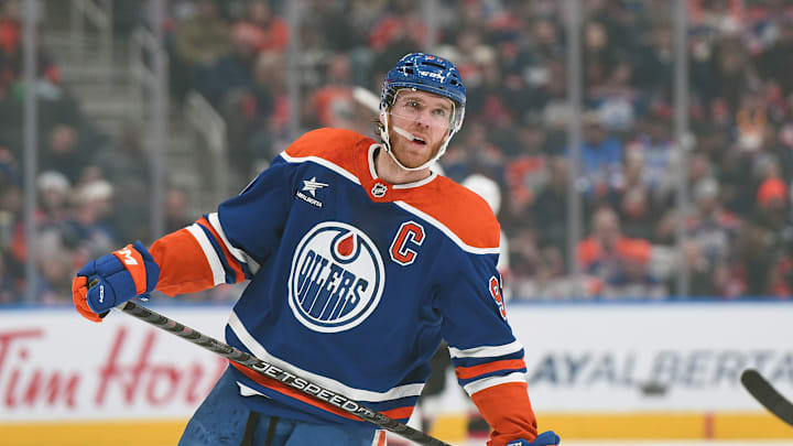 Ottawa Senators v Edmonton Oilers