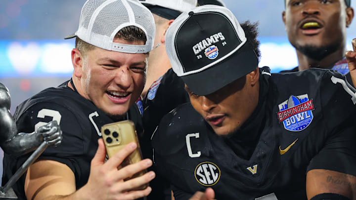 Georgia Tech v Vanderbilt - Birmingham Bowl