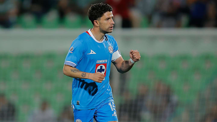 El capitán uruguayo Ignacio Rivero sigue en plan grande