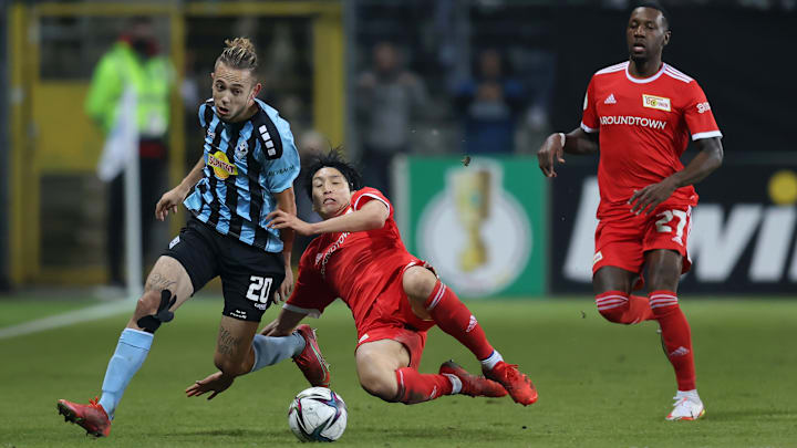 Adrien Lebeau im Pokal-Duell mit Union Berlin Adrien Lebeau im Pokal-Duell mit Union Berlin