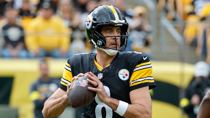 Cleveland Browns v Pittsburgh Steelers