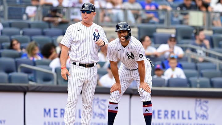 Phil Nevin se desempeñó con coach de la tercera base de los Yankees en esta campaña