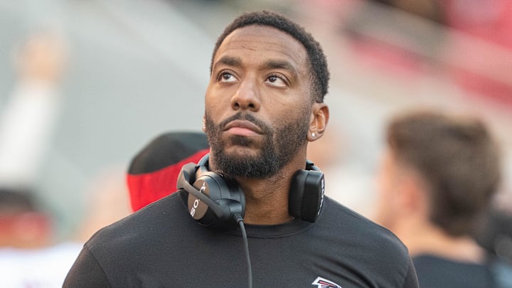 October 19, 2025; Santa Clara, California, USA; Atlanta Falcons quarterbacks coach D.J. Williams before the game against the San Francisco 49ers at Levi's Stadium. Mandatory Credit: Kyle Terada-Imagn Images