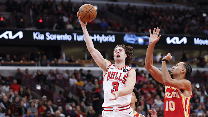 The Chicago Bulls and guard Josh Giddey are favored at home on Wednesday.