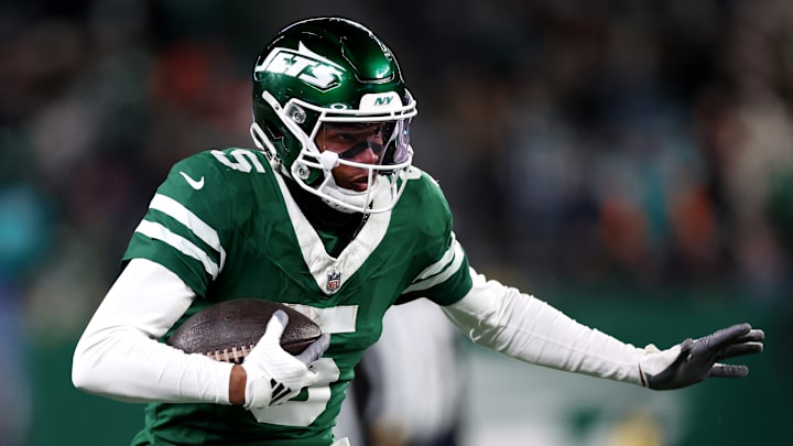 Miami Dolphins v New York Jets