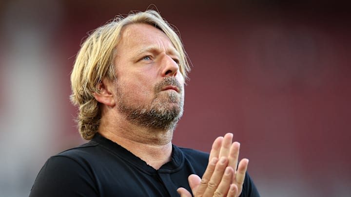 Die Trainersuche gestaltet sich für Sven Mislintat alles andere als einfach Die Trainersuche gestaltet sich für Sven Mislintat alles andere als einfach