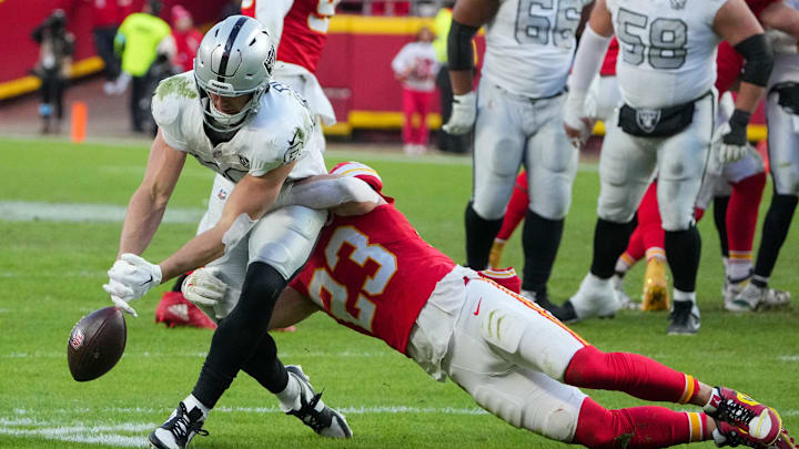 Nov 29, 2024; Kansas City, Missouri, USA; Kansas City Chiefs linebacker Drue Tranquill (23) breaks up a pass intended Las Vegas Raiders tight end Brock Bowers (89) during the second half at GEHA Field at Arrowhead Stadium. Mandatory Credit: Denny Medley-Imagn Images Nov 29, 2024; Kansas City, Missouri, USA; Kansas City Chiefs linebacker Drue Tranquill (23) breaks up a pass intended Las Vegas Raiders tight end Brock Bowers (89) during the second half at GEHA Field at Arrowhead Stadium. Mandatory Credit: Denny Medley-Imagn Images