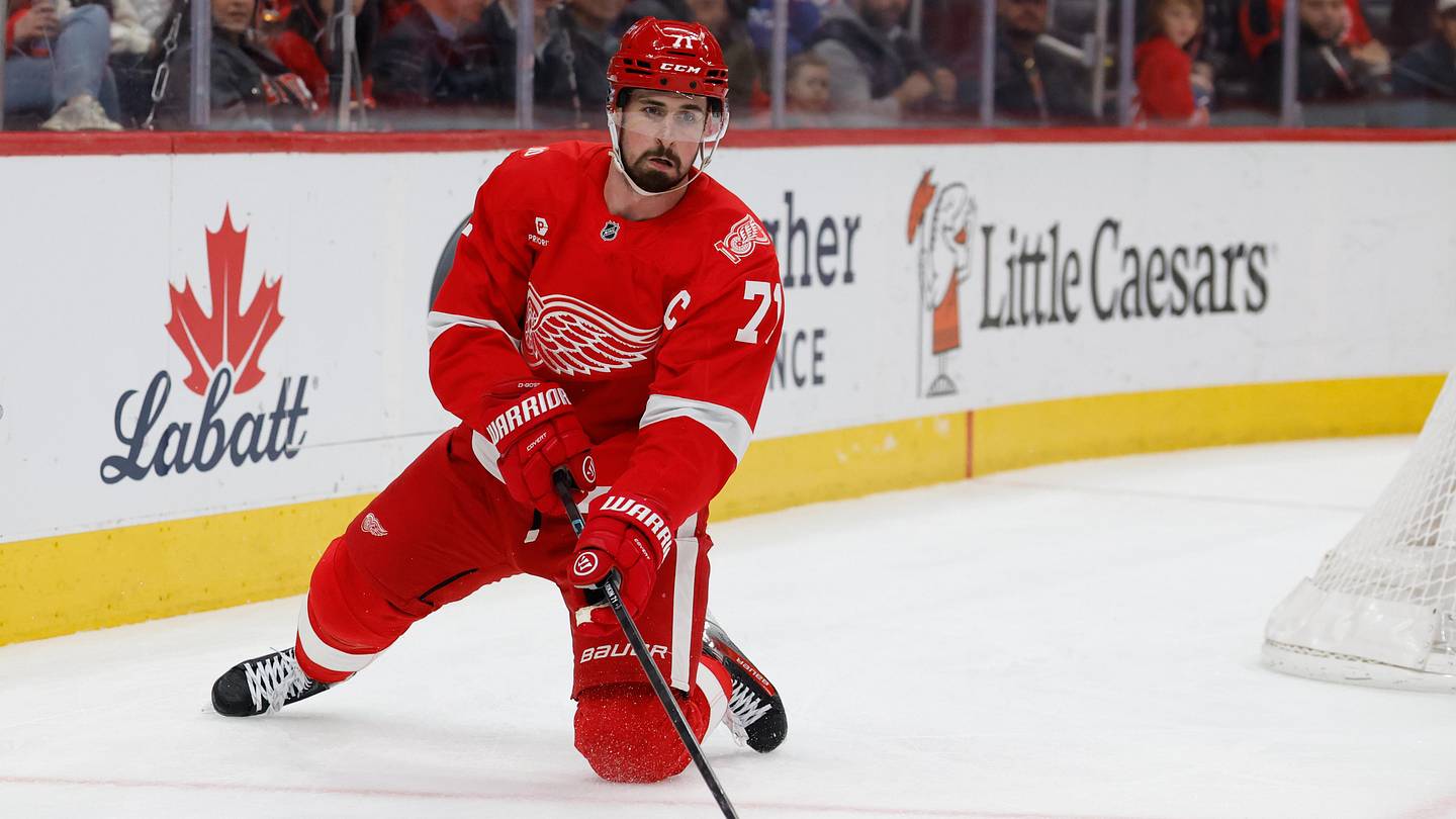 3 realistic Dylan Larkin trades to Florida, Minnesota, and Vegas