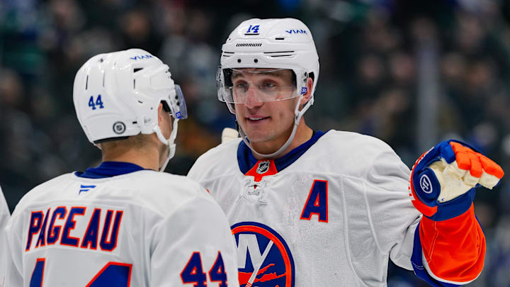 New York Islanders v Vancouver Canucks