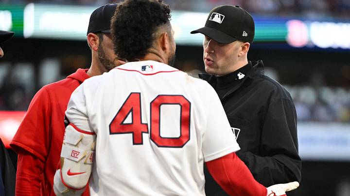 Jun 29, 2026; Boston, Massachusetts, USA; Boston Red Sox first baseman Willson Contreras (40) argues with umpire Nic Lentz after being ejected from a game against the Washington Nationals during the second inning at Fenway Park. Mandatory Credit: Brian Fluharty-Imagn Images