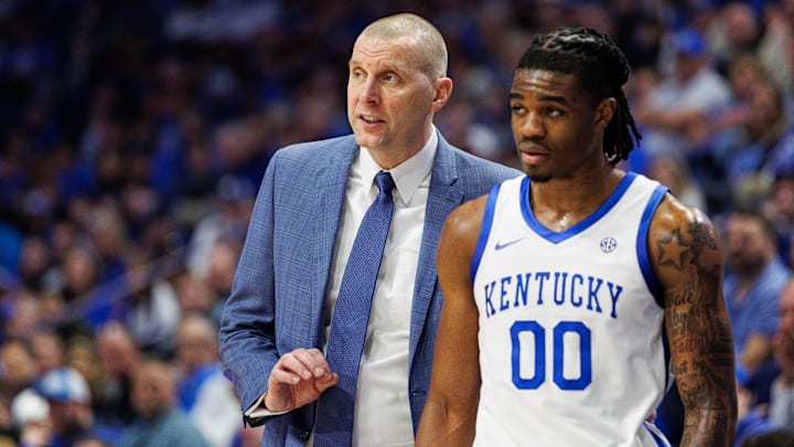 Feb 8, 2025; Lexington, Kentucky, USA; Kentucky Wildcats head coach Mark Pope talks with guard Otega Oweh (00) during the second half against the South Carolina Gamecocks at Rupp Arena at Central Bank Center. Mandatory Credit: Jordan Prather-Imagn Images