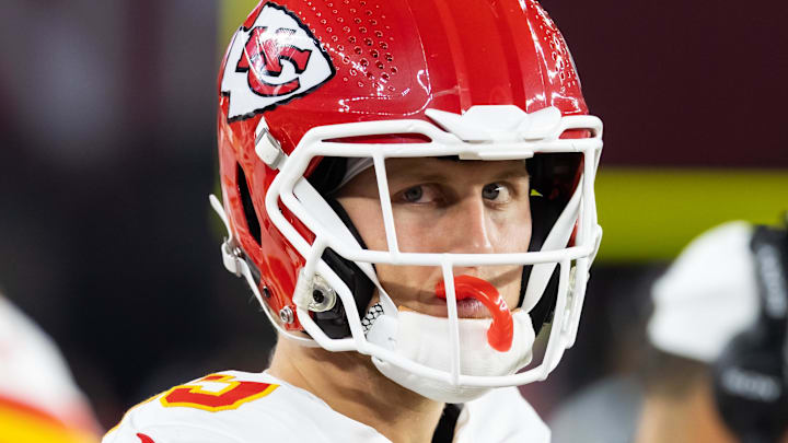Aug 9, 2025; Glendale, Arizona, USA; Kansas City Chiefs linebacker Cooper McDonald (59) against the Arizona Cardinals during a preseason NFL game at State Farm Stadium. Aug 9, 2025; Glendale, Arizona, USA; Kansas City Chiefs linebacker Cooper McDonald (59) against the Arizona Cardinals during a preseason NFL game at State Farm Stadium.