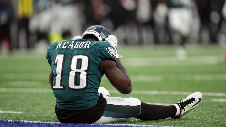 Philadelphia Eagles wide receiver Jalen Reagor (18) Philadelphia Eagles wide receiver Jalen Reagor (18)