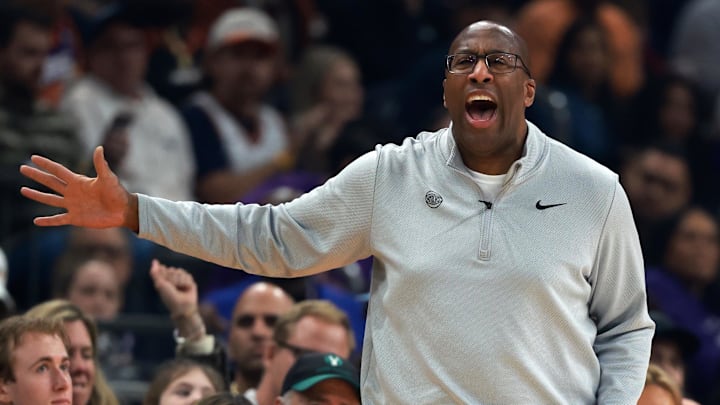 Jan 9, 2026; Phoenix, Arizona, USA; New York Knicks head coach Mike Brown reacts against the Phoenix Suns in the first half at Mortgage Matchup Center. Mandatory Credit: Mark J. Rebilas-Imagn Images